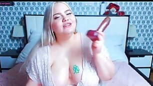Cute big boobs juicy bbw babe masturbating live on cam