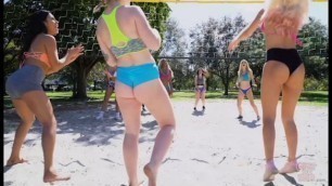 GIRLS GONE WILD - Young Kenzie Reeves Masturbates After Playing Volleyball